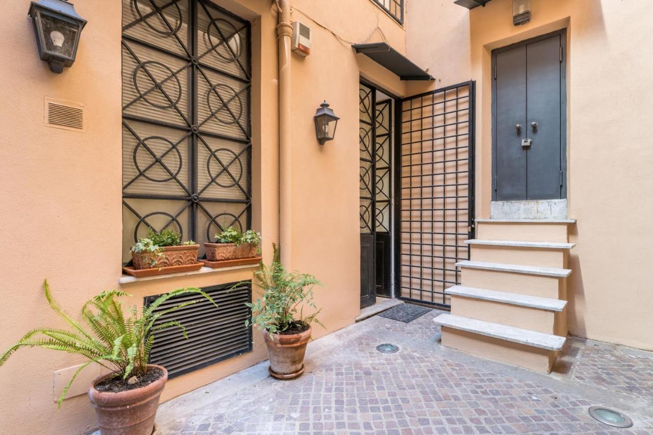 Studio D'Artista, Elegante Loft Nel Cuore Di Roma Esterno foto